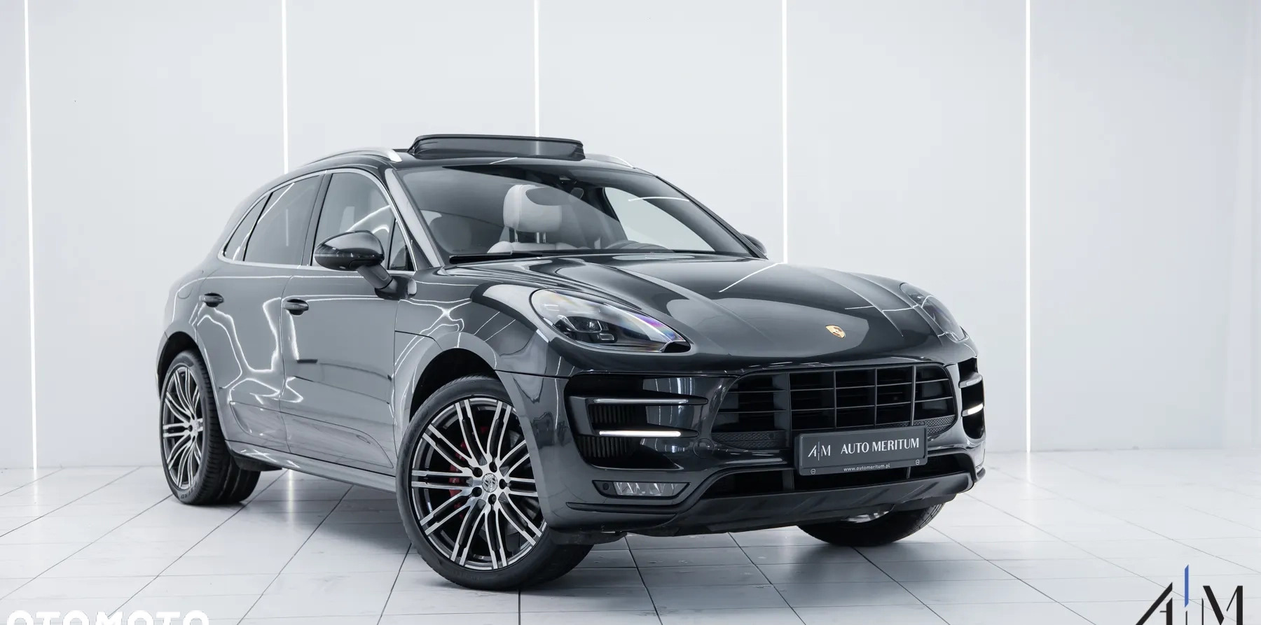 Porsche Macan cena 199900 przebieg: 161800, rok produkcji 2017 z Ciężkowice małe 326